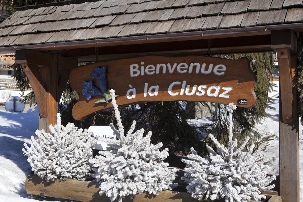 Hotel La Montagne La Clusaz Exteriör bild