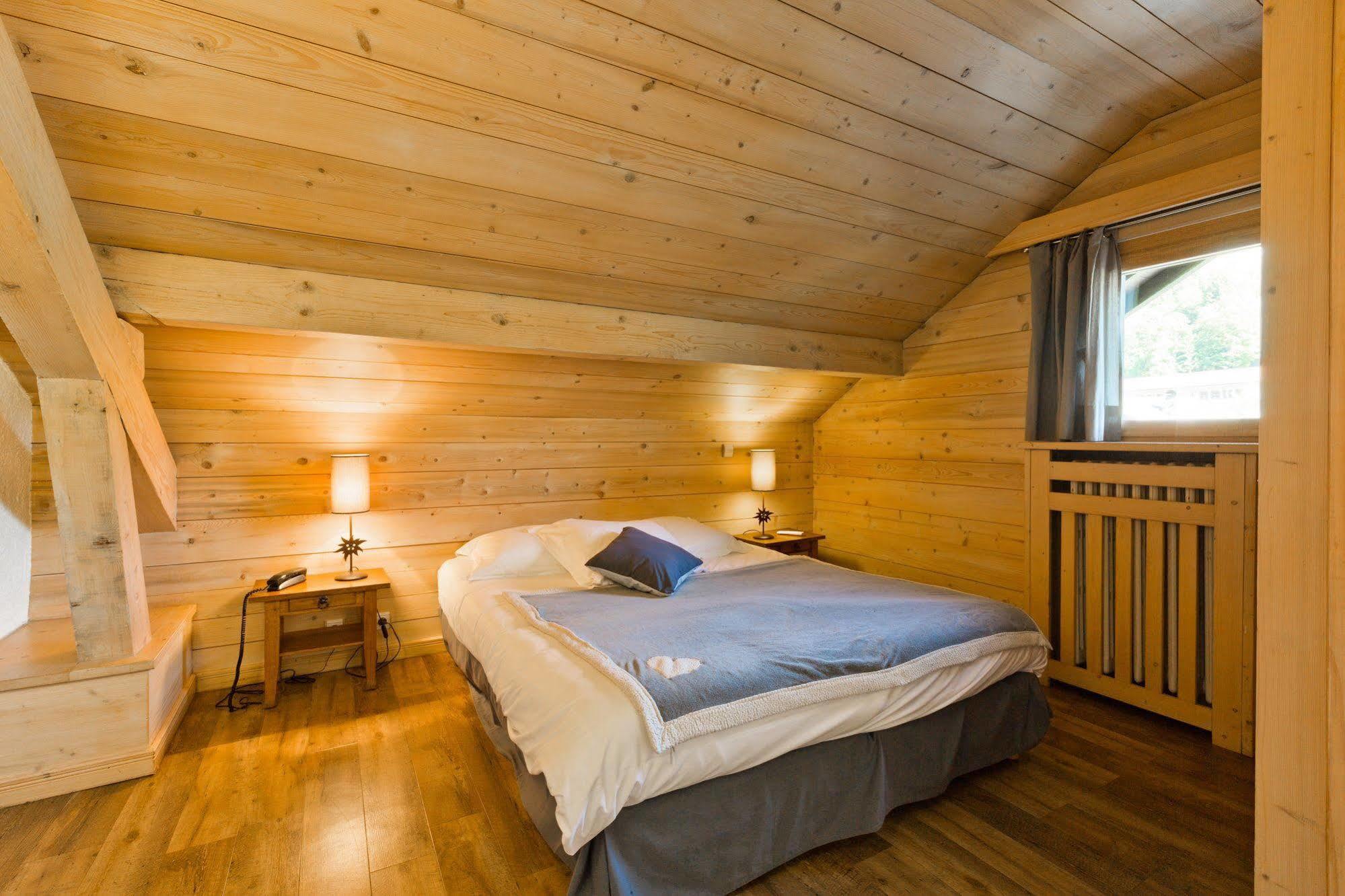 Hotel La Montagne La Clusaz Exteriör bild